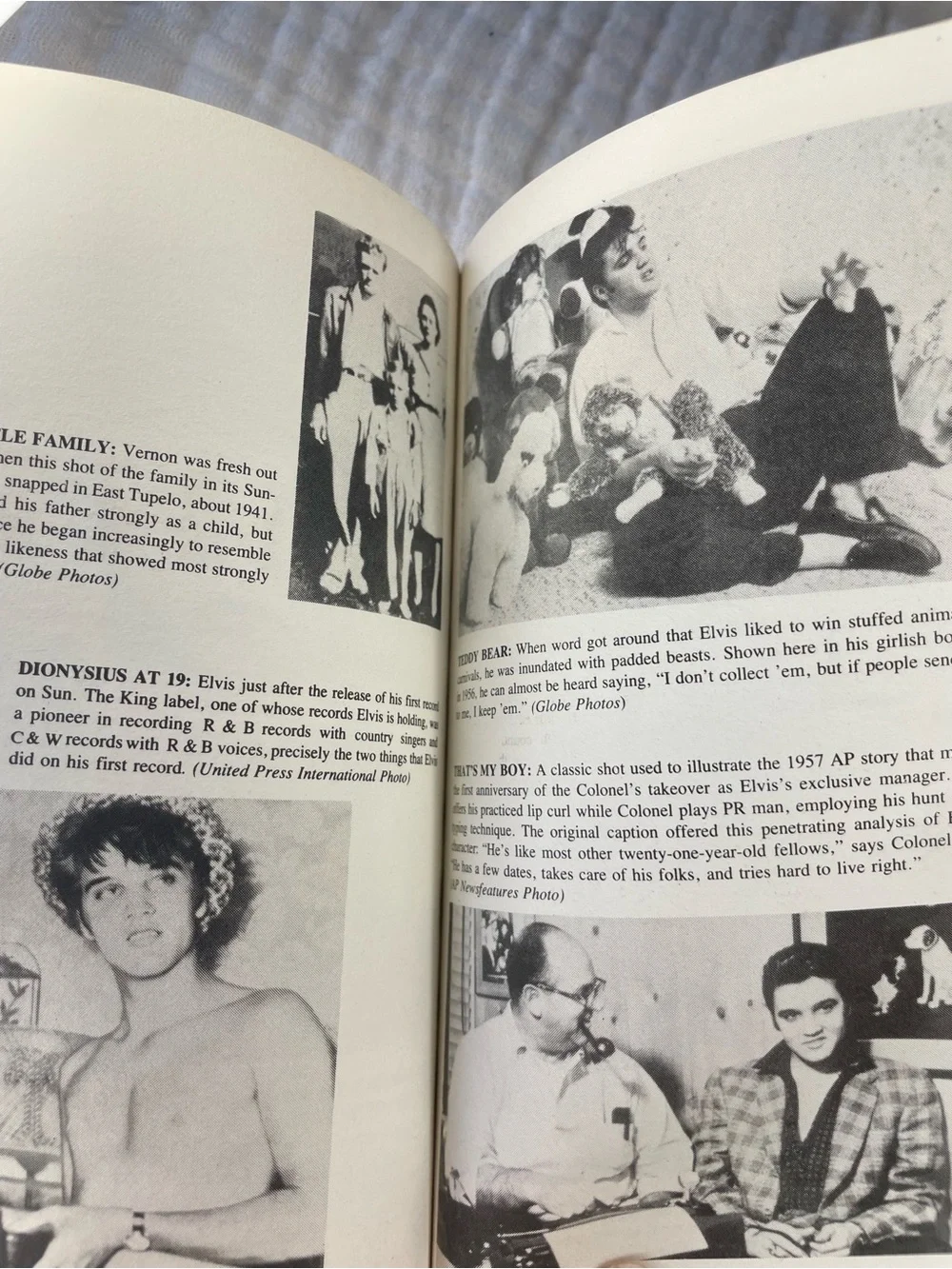 1982 Elvis by Albert Goldman Vintage Paperback, First Avon Printing, Illustrated